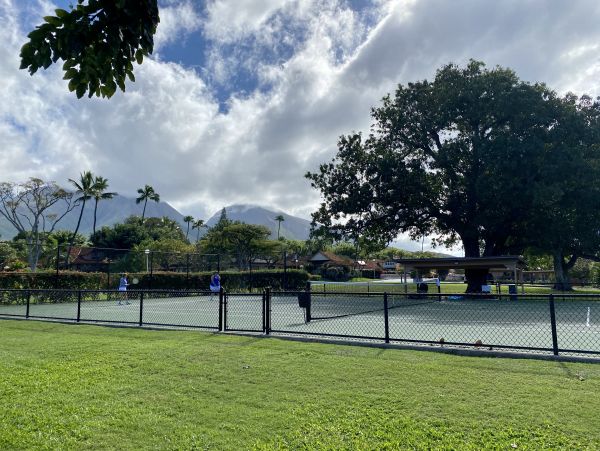 DIRECT BEACHFRONT 3 BEDROOM LAHAINA TOWNHOME
