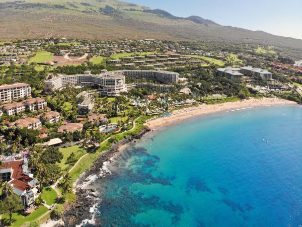 Luxury Vacation Penthouse in Wailea with Amazing Views Sleeps 6