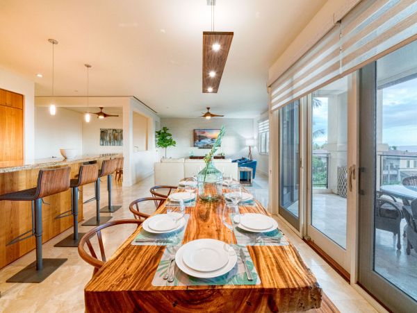 Luxury Vacation Penthouse in Wailea with Amazing Views Sleeps 6