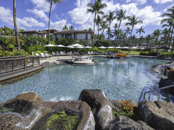 Luxury Vacation Penthouse in Wailea with Amazing Views Sleeps 6