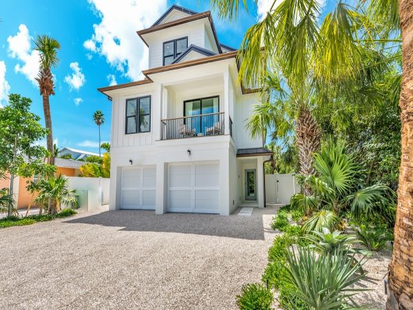 Short Walk to Beach Anna Maria Island Vacation Home