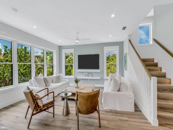 Short Walk to Beach Anna Maria Island Vacation Home
