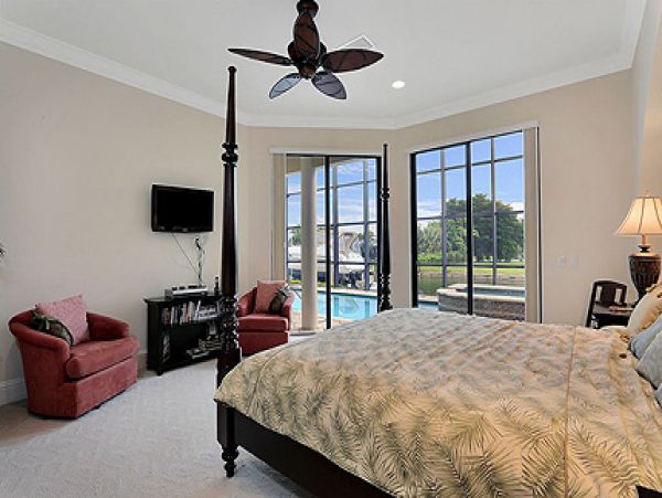 Marco Island Luxury Vacation Home With Private Pool