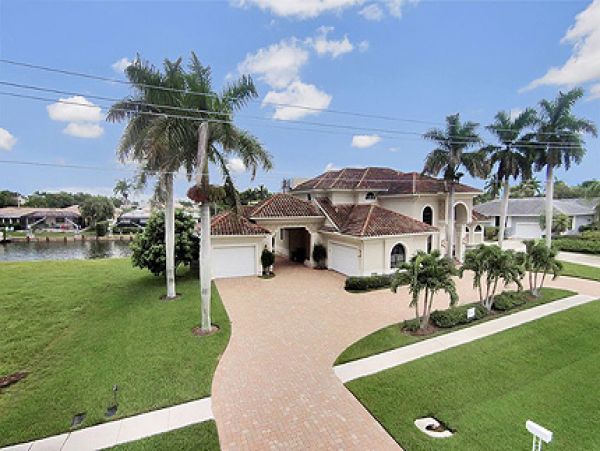 Marco Island Luxury Vacation Home With Private Pool