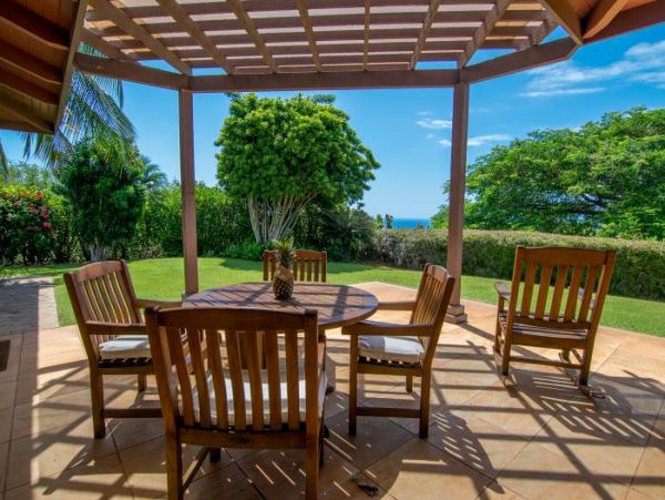 Exclusive 4 Bdrm Estate  Exceptional Mountain & Ocean Views