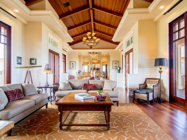 Luxury Four Bedroom Vacation Rental with Pacific Ocean Views
