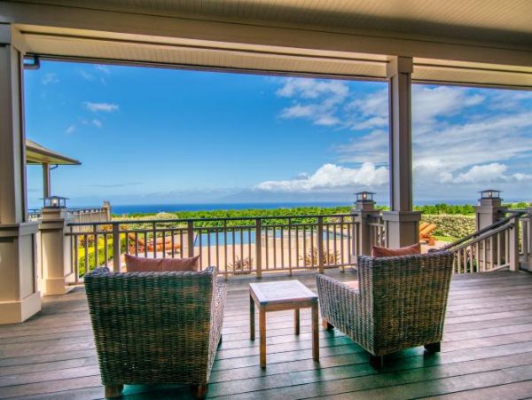 Luxury Four Bedroom Vacation Rental with Pacific Ocean Views