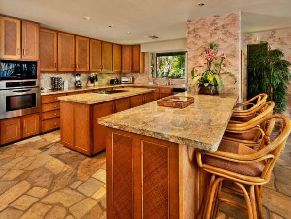 Napili 2 Bedroom Home + 1 Bedroom Cottage Ocean View