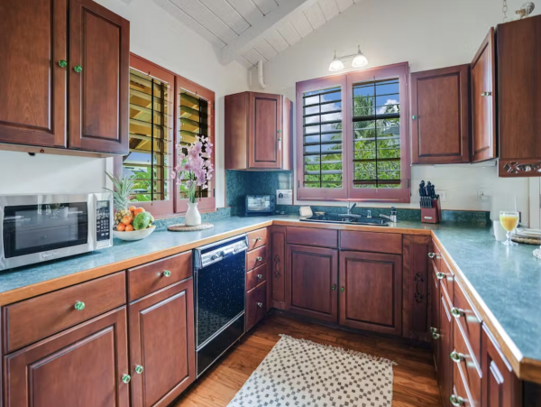 Amazing Estate plus Guest House with Private Pool in Koloa
