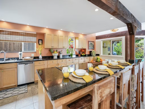 Amazing Estate plus Guest House with Private Pool in Koloa