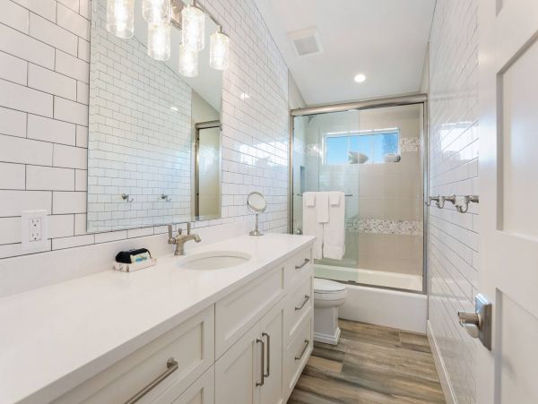 Anna Maria Island Vacation Pool Home Half Block To Beach
