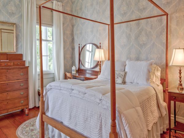 Just Steps to Harbor Edgartown Vacation Home Eleven Bedrooms