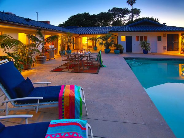 Oceanfront Four Bedroom Vacation Pool Home in Santa Barbara