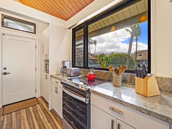 Lahaina Condo 966683