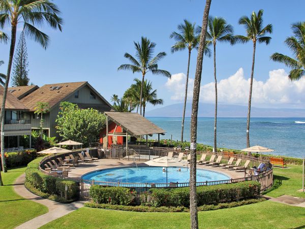 OCEANFRONT VIEWS FROM THIS 3 BEDROOM MAUI CONDO