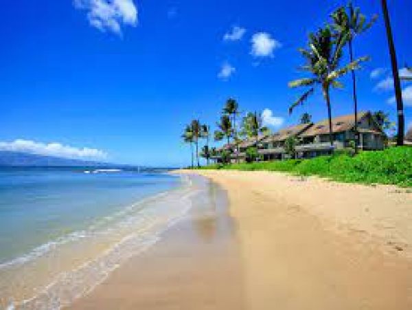OCEANFRONT VIEWS FROM THIS 3 BEDROOM MAUI CONDO