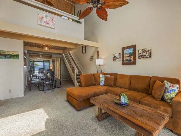 Beachfront 2-Bedroom Vacation Condo in Kahana - Perfect Family Retreat