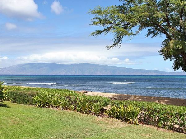 MAUI 3 BEDROOM CONDO WITH BEAUTIFUL OCEAN VIEWS