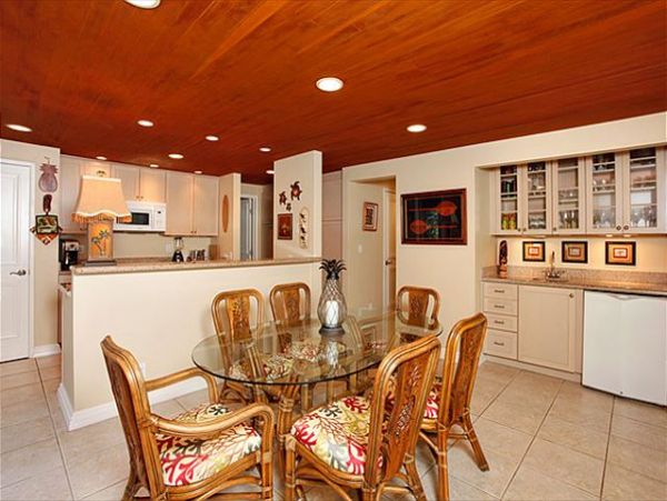 MAUI 3 BEDROOM CONDO WITH BEAUTIFUL OCEAN VIEWS