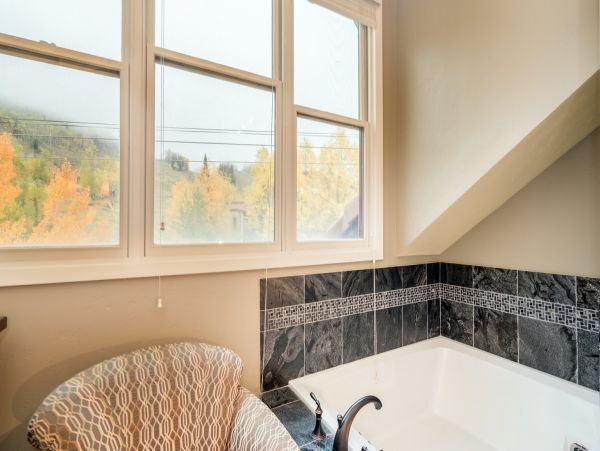 Aspen Condo 966704