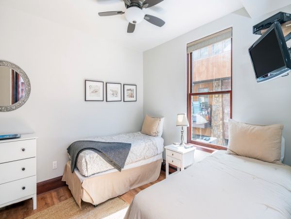 Aspen Condo 966706
