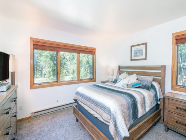 Aspen Condo 966710