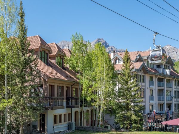 Aspen Condo 966711
