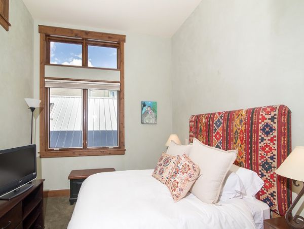 Aspen Condo 966712