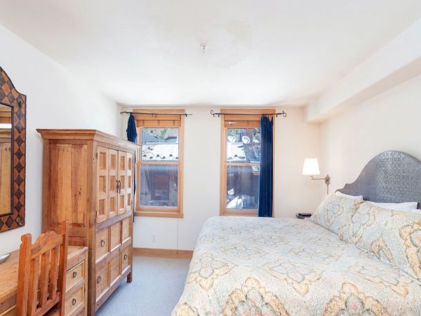 Aspen Condo 966713