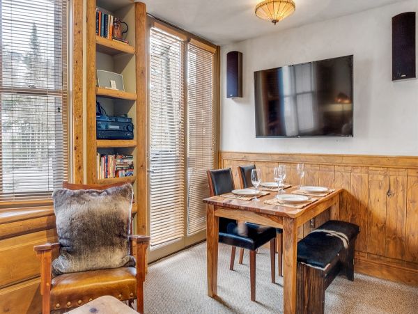 Aspen Condo 966720