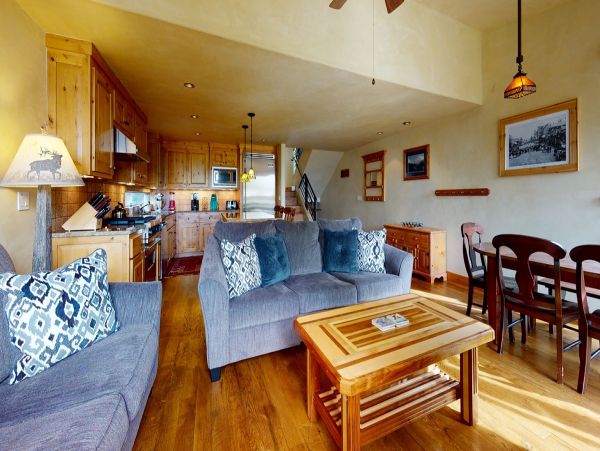 Aspen Condo 966723