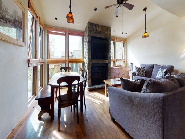 Aspen Condo 966723