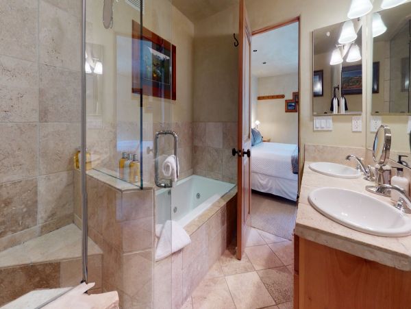 Aspen Condo 966723