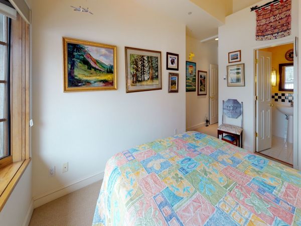 Aspen Condo 966724