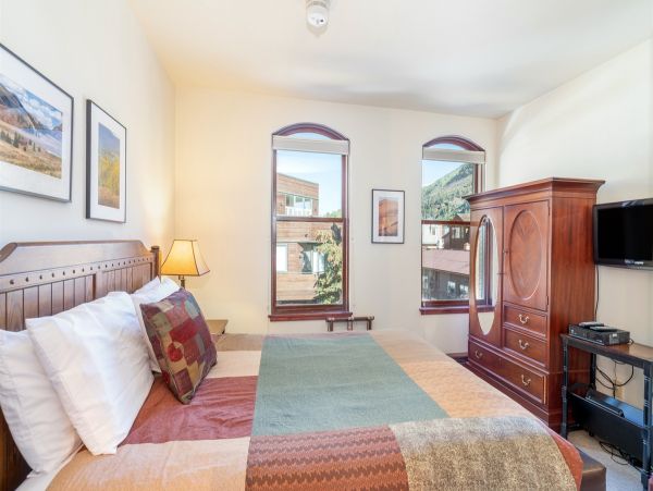 Aspen Condo 966726