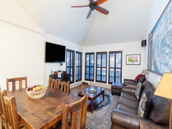 Aspen Condo 966727