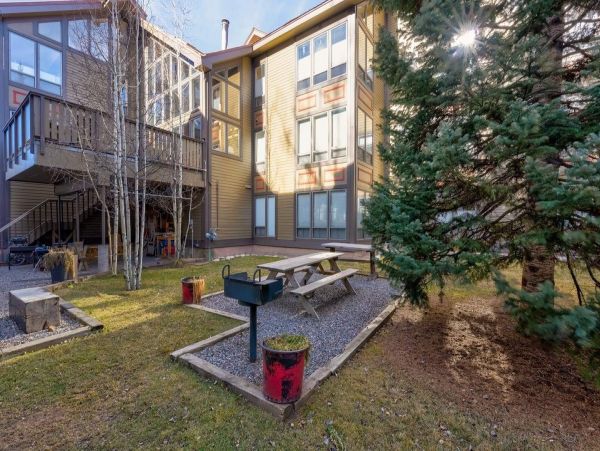 Aspen Condo 966727