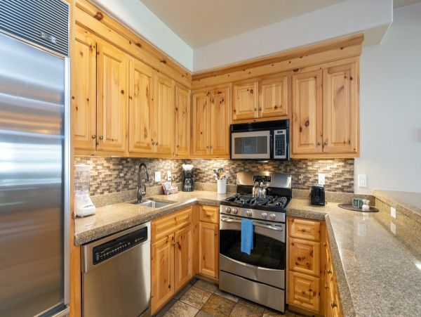 Aspen Condo 966728