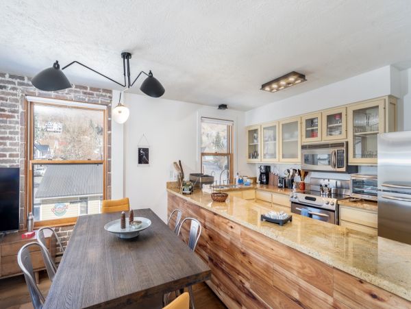 Aspen Condo 966729