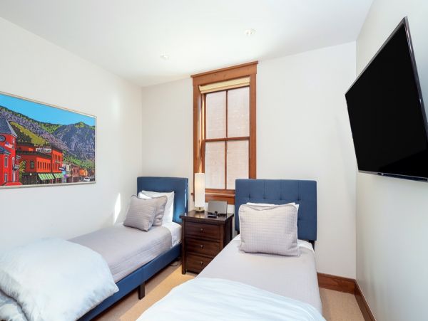 Aspen Condo 966730