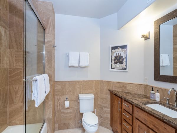 Aspen Condo 966730