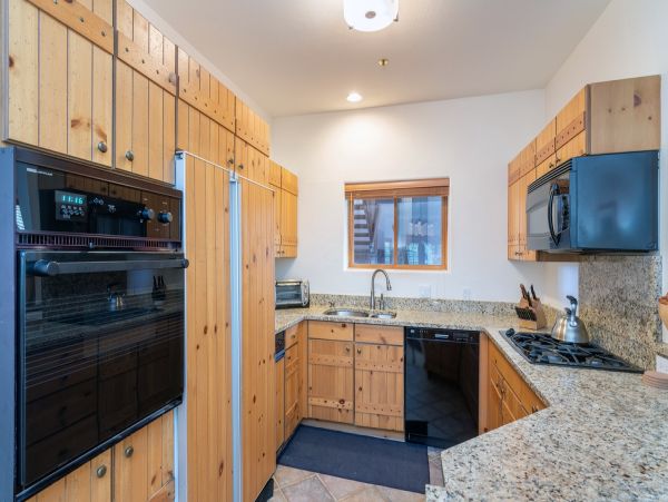 Aspen Condo 966737