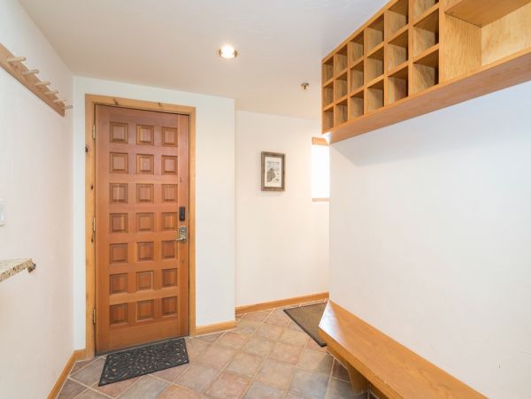 Aspen Condo 966737