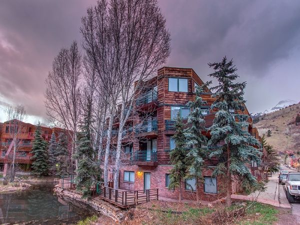 Aspen Condo 966738
