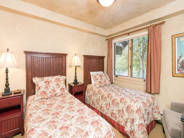 Aspen Condo 966742