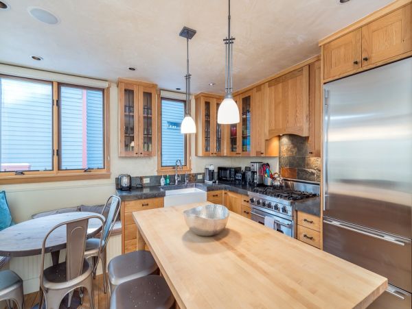 Aspen Condo 966744