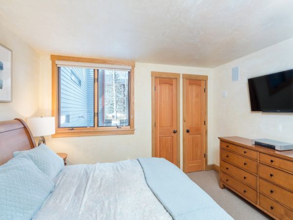 Aspen Condo 966744