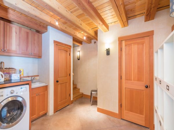 Aspen Condo 966744