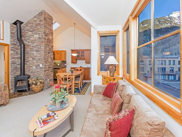 Aspen Condo 966749