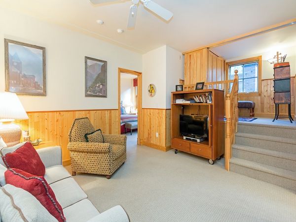 Aspen Condo 966749